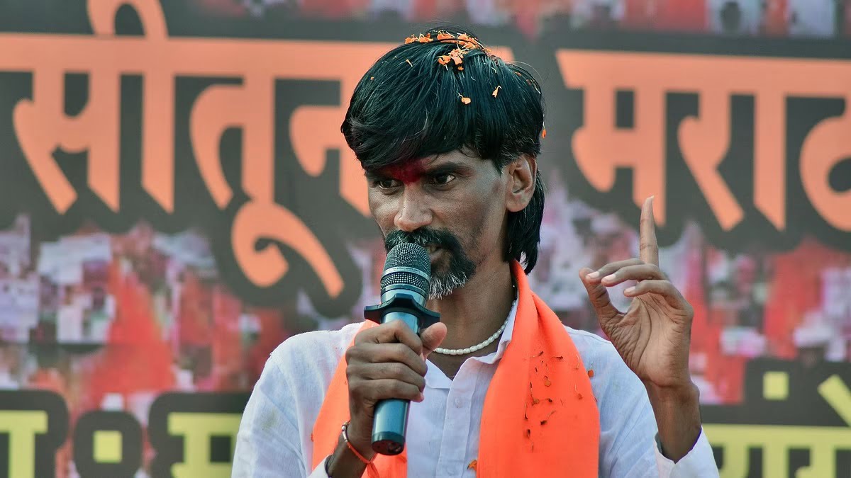 Why did the ruling coalition riot over giving reservation to the Marathas, again announcing the agitation?
