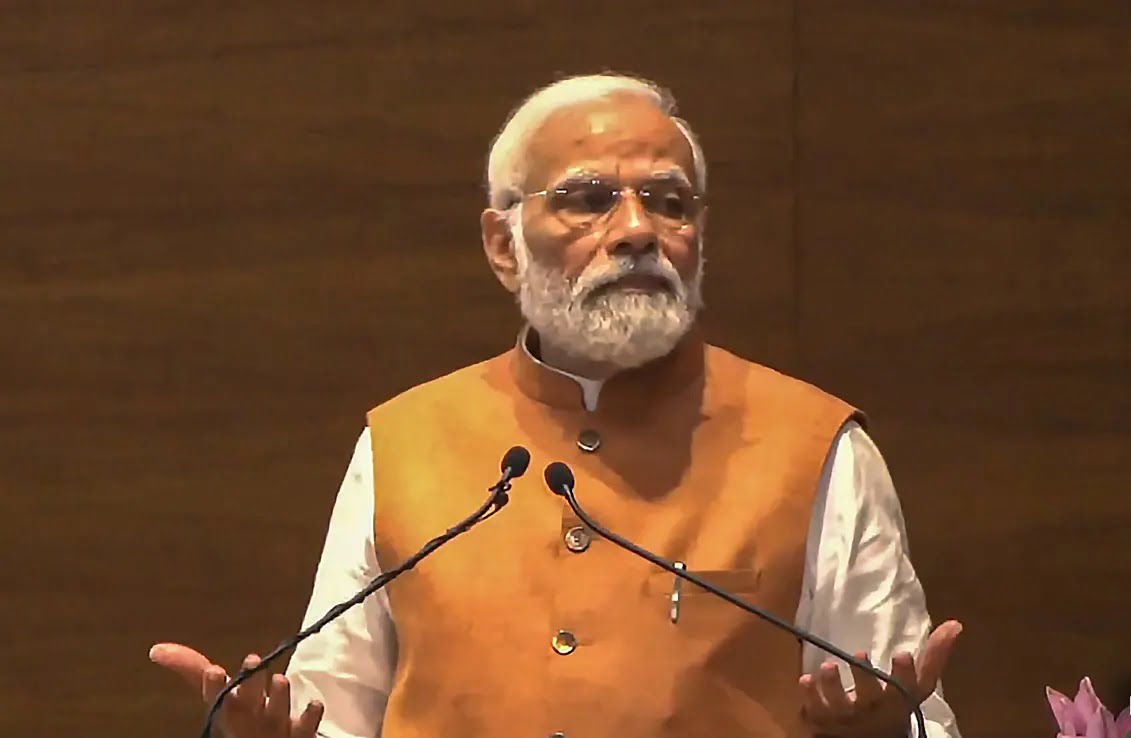 PM Modi Targets Opposition, Says In Video Conferencing - 'Now Political Parties Defend Mistakes'