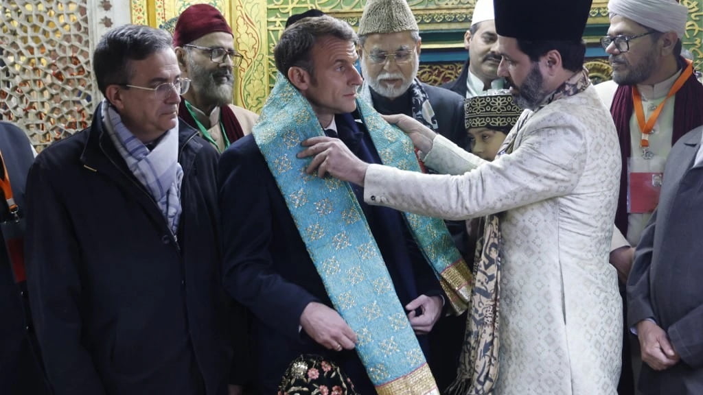 French President Emmanuel Macron visits Delhi's Nizamuddin Dargah, enjoys Sufi chants
