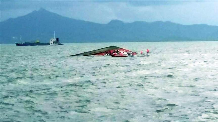 2 dead 24 missing as fishing boat capsizes off Indonesias Sulawesi island