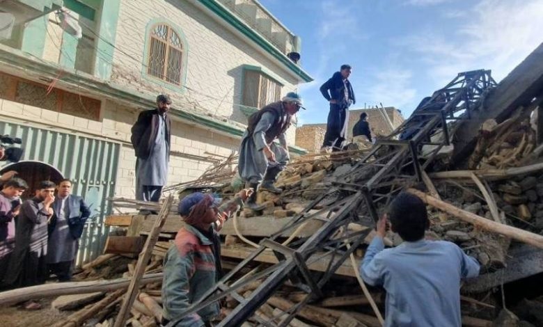 A big tragedy in Multan Pakistan a three storey building collapsed