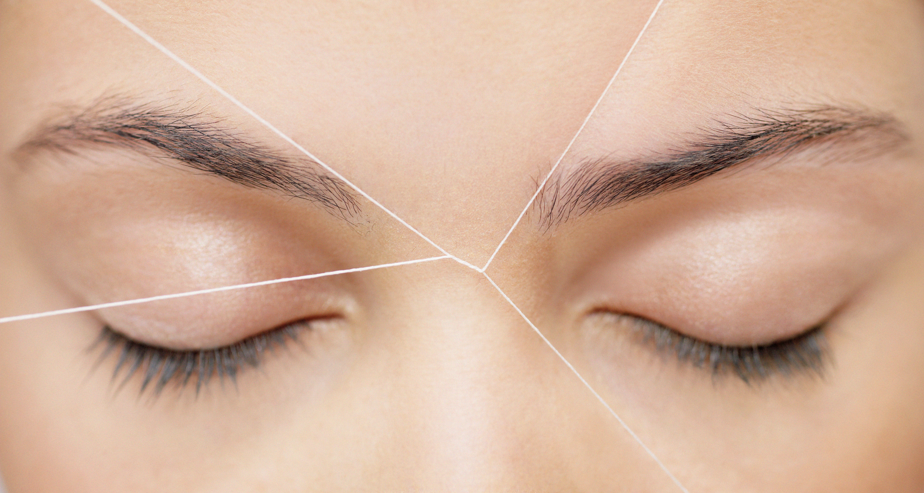 Do not do this even by mistake after eyebrow threading otherwise the problem of itching and redness will increase