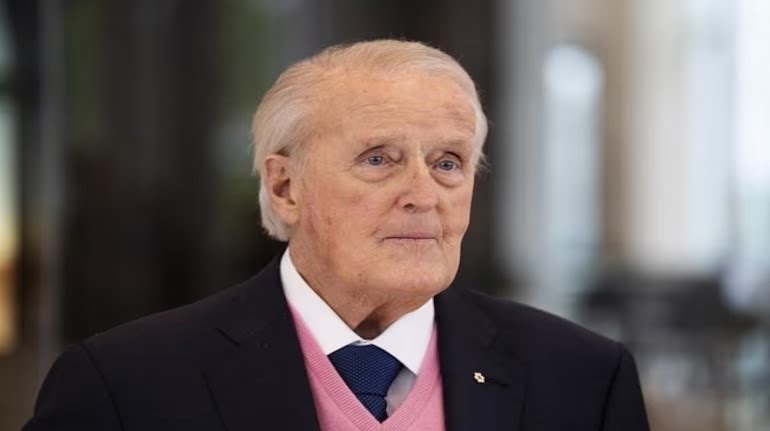 Former Canadian PM Brian Mulroney has died at the age of 84