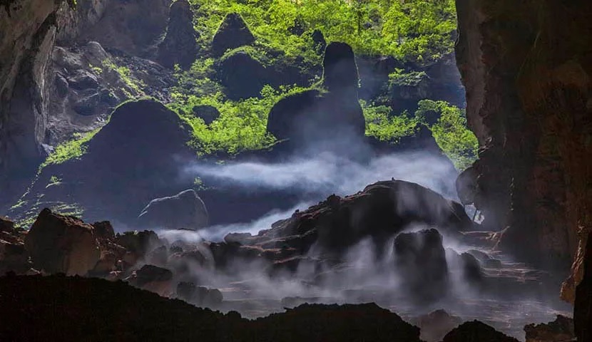 Hang Son Doong Cave1