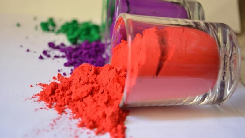 Use colors according to zodiac sign on Holi luck will shine 1