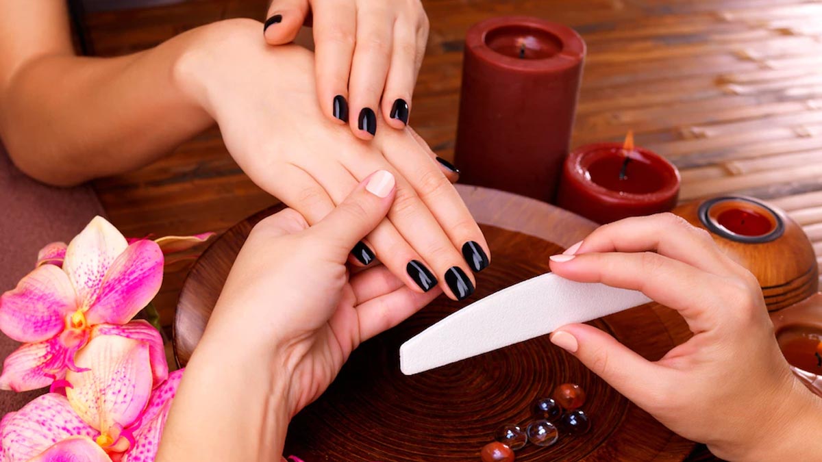 These simple tips will make nails strong and shiny