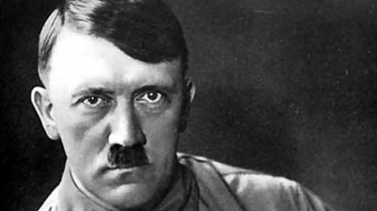 Why did Hitler have a small moustache? Now this big secret has been revealed, know what was the reason