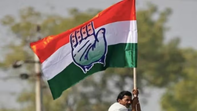 Congress has announced candidates for three seats in Gujarat 1