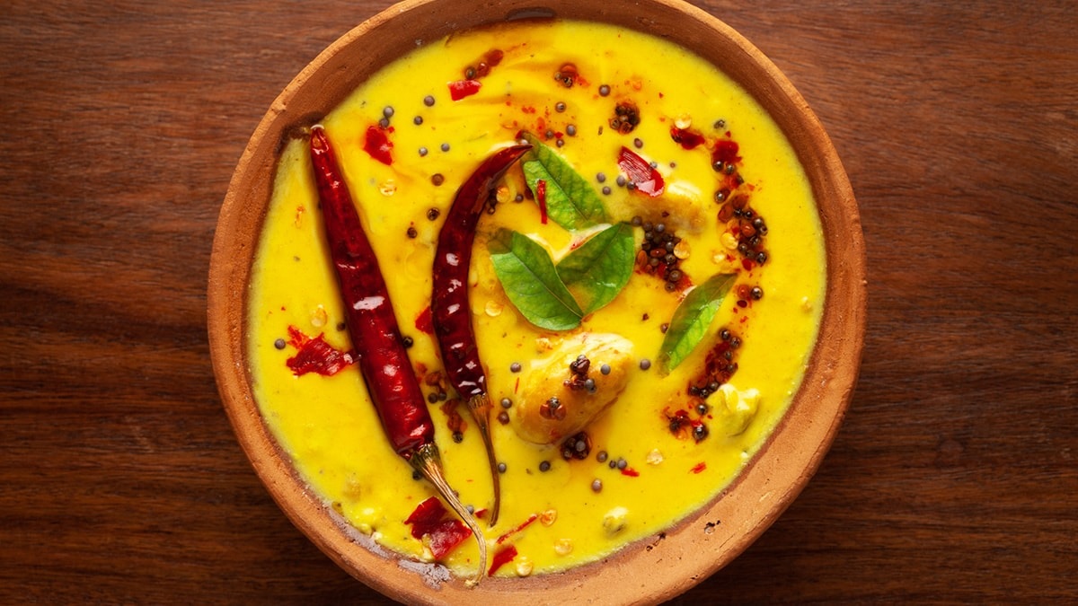 Kadhi Pakora Recipe Make Kadhi Pakora this way for lunch or dinner know the easy way to make it 01