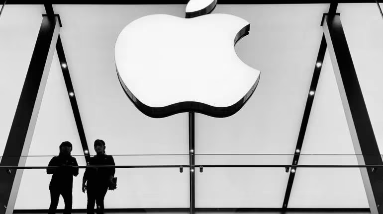 More than 600 Apple employees lost their jobs know the reason 01