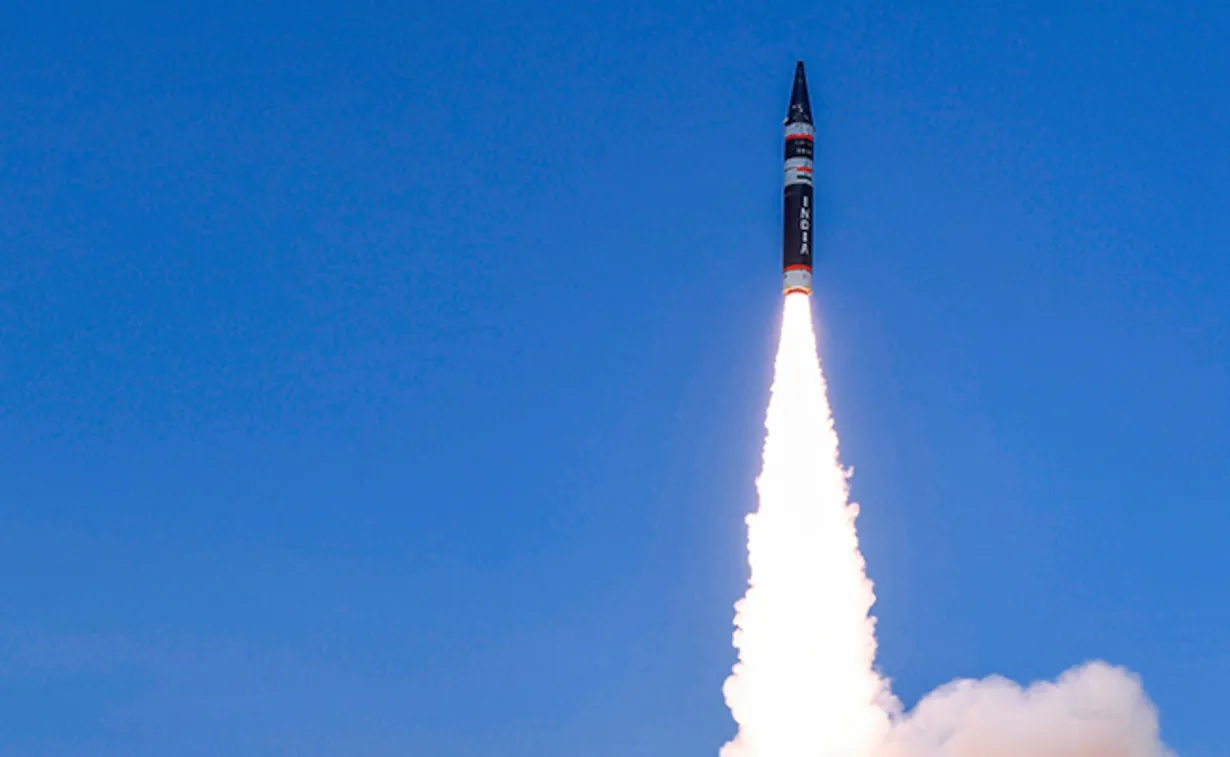 New generation ballistic missile Agni Prime successfully test fired Defense Minister congratulates DRDO and SFC 1