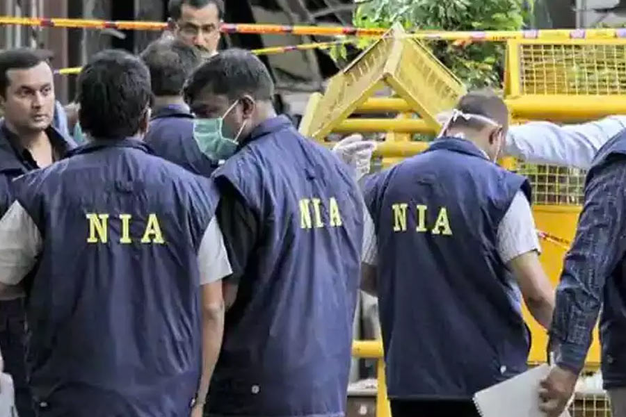 Police sent notice to two NIA officers for questioning 1