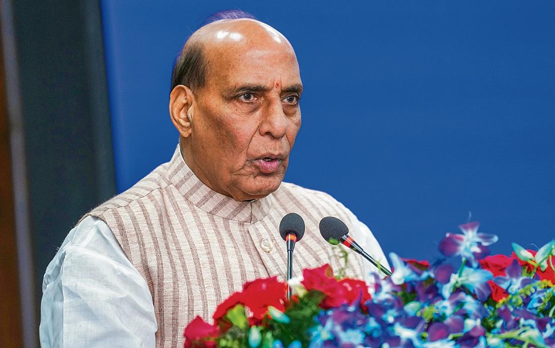 Rajnath Singh accused Congress DMK of spreading illusion 01