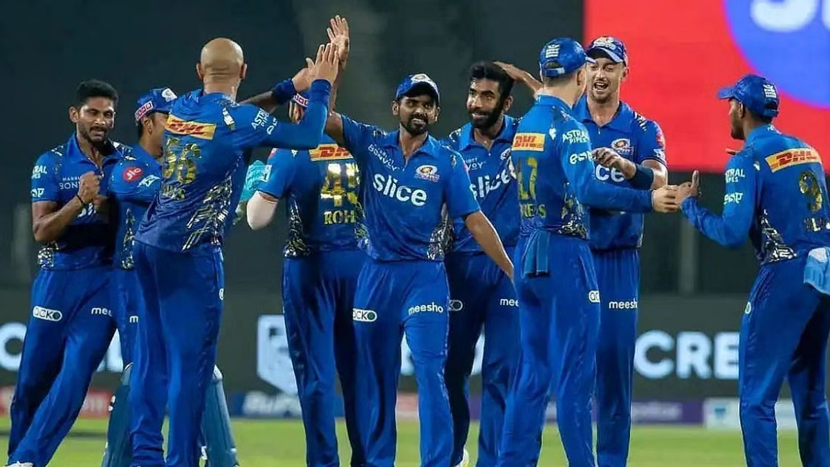 There will be a strong entry in Mumbai Indians who will be out of the playing eleven 01