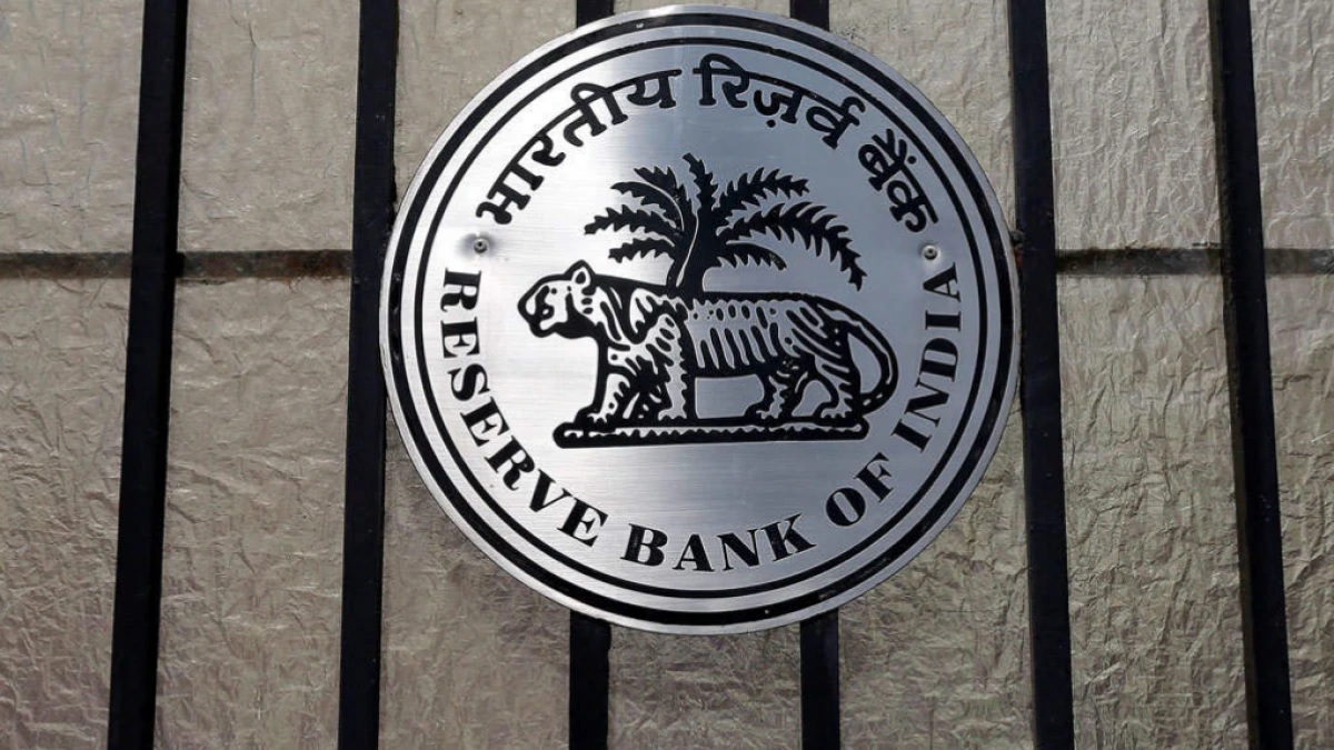 excessive dependence on unsecured loans is not good for nbfcs says rbi deputy governor swaminathan janakiraman 2024 2