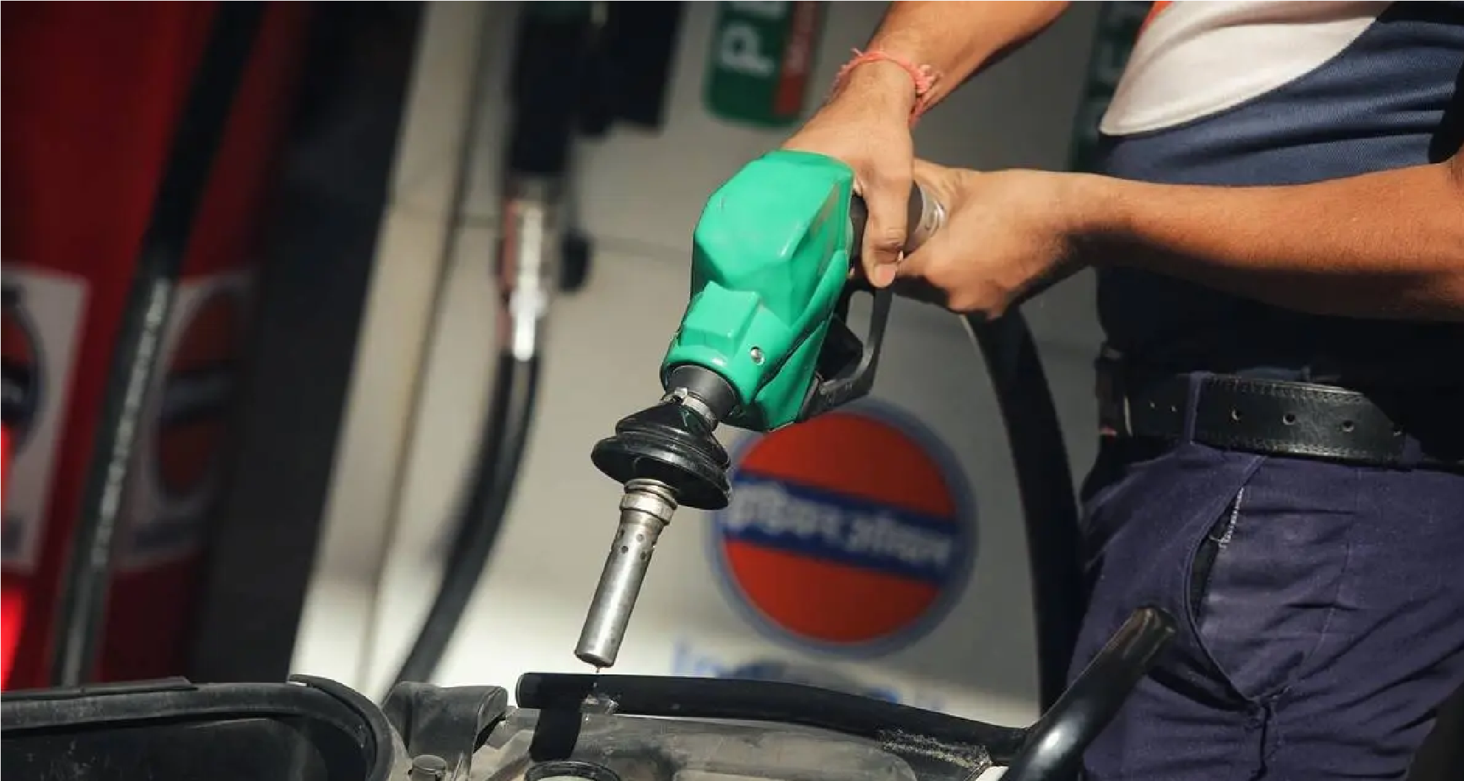 What are the petrol and diesel prices from Delhi to Mumbai know todays new prices 1