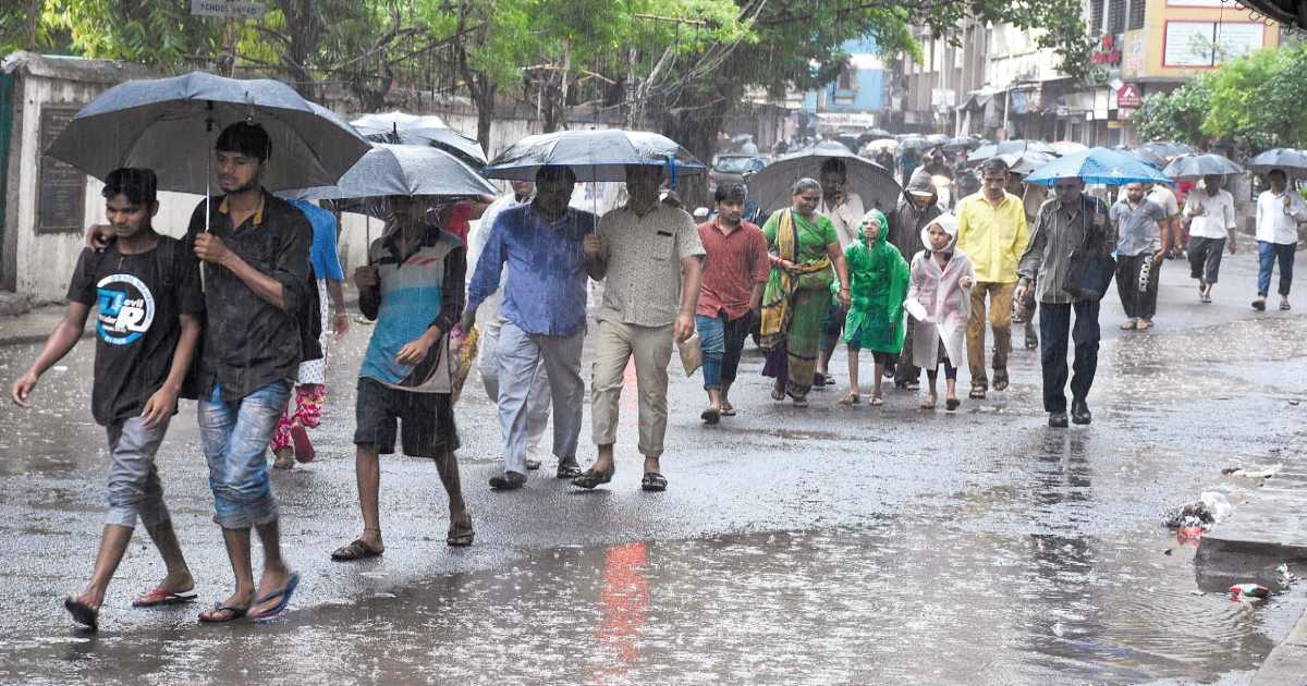 ahmedabad gujarat monsoon latest update rain in gujarat maharashtra rain news delhi weather update noida rain today monsoon2