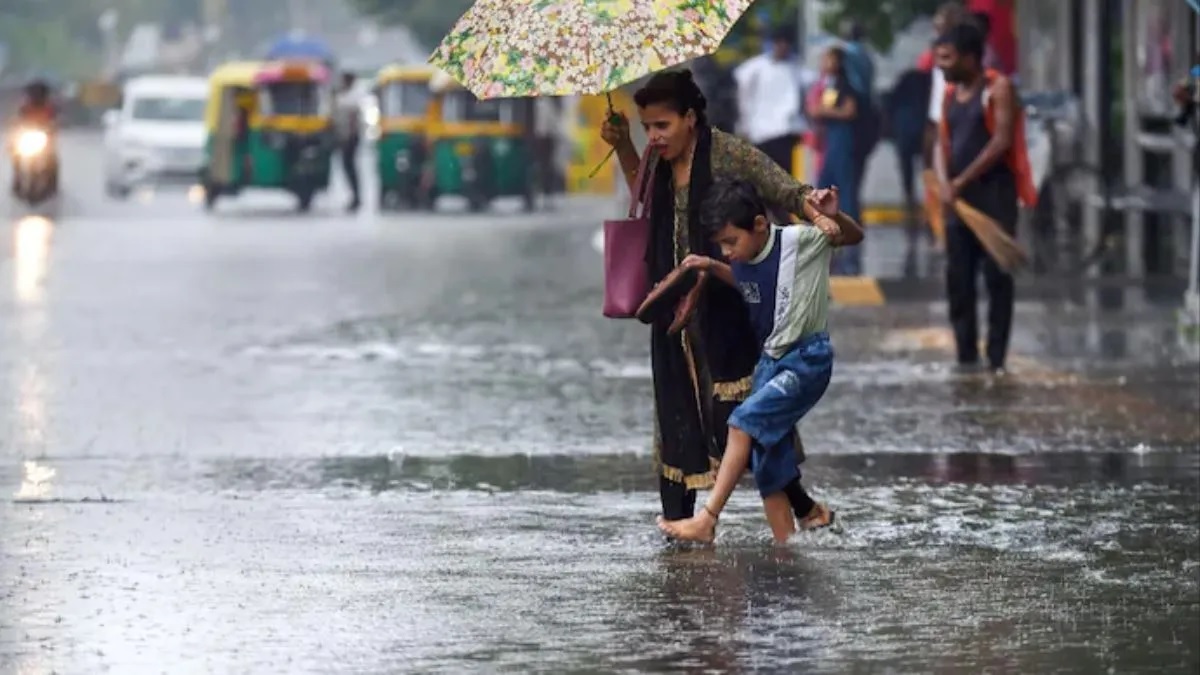 ahmedabad gujarat monsoon latest update rain in gujarat maharashtra rain news delhi weather update noida rain today monsoon3