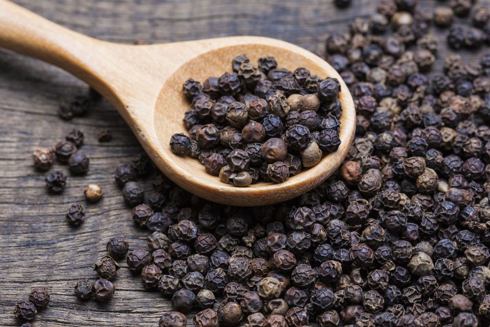 by consuming black pepper these diseases including arthritis will be controlled know the way to consume it1