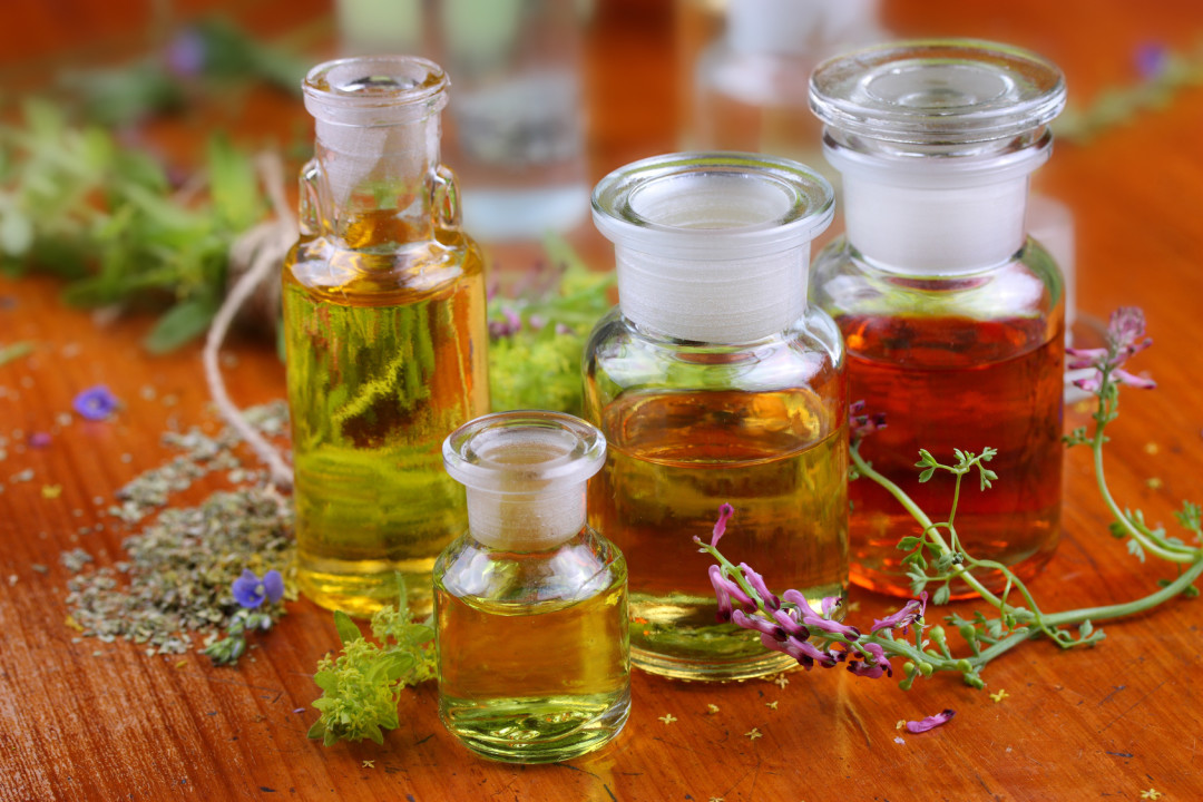 effective essential oils for sensitive skin in gujarati 1