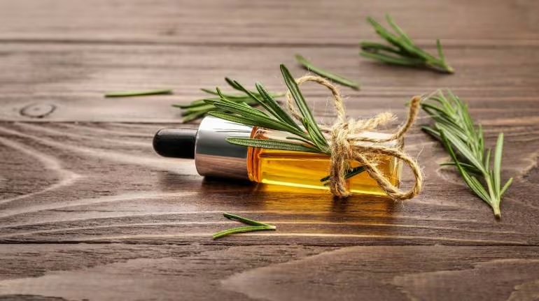 effective essential oils for sensitive skin in gujarati 2