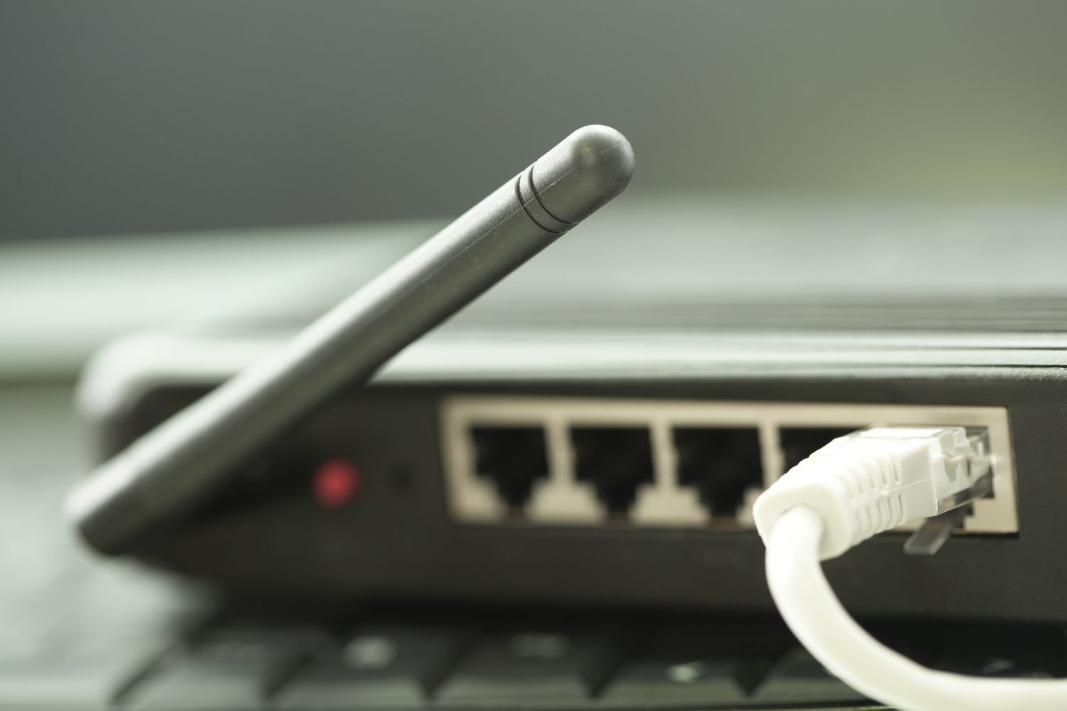 follow these tips to avoid wifi router harming health 2