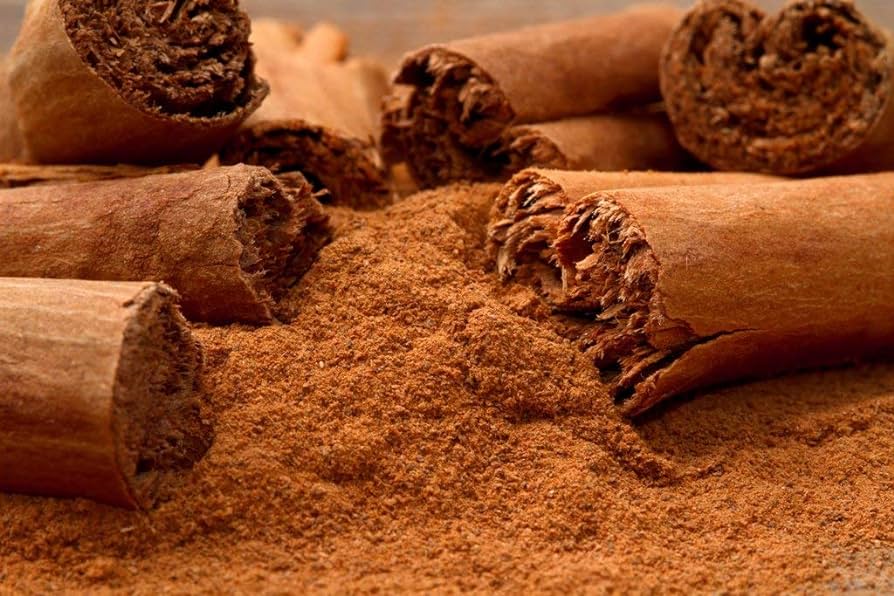 how to use cinnamon or dalchini for glowing and pimple free skin1