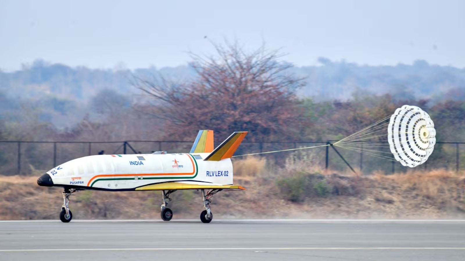 isro execute 3rd successful landing of its reusable launch vehicle pushpak 1