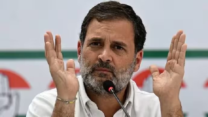 neet ug exam paper leak case medical aspirants met rahul gandhi at 10 janpath1