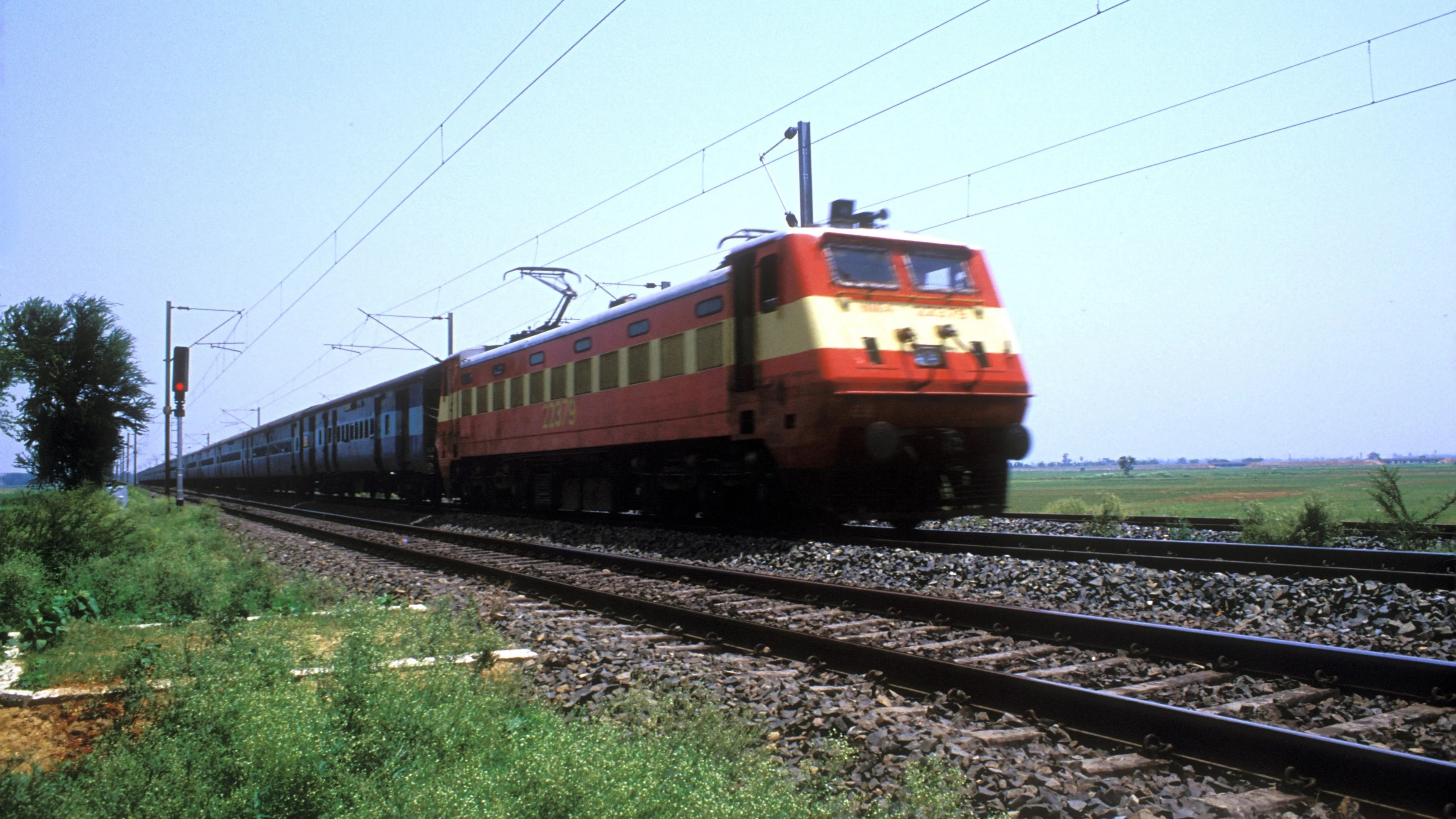 railway route will be blocked between these 2 districts of gujarat many trains canceled 1