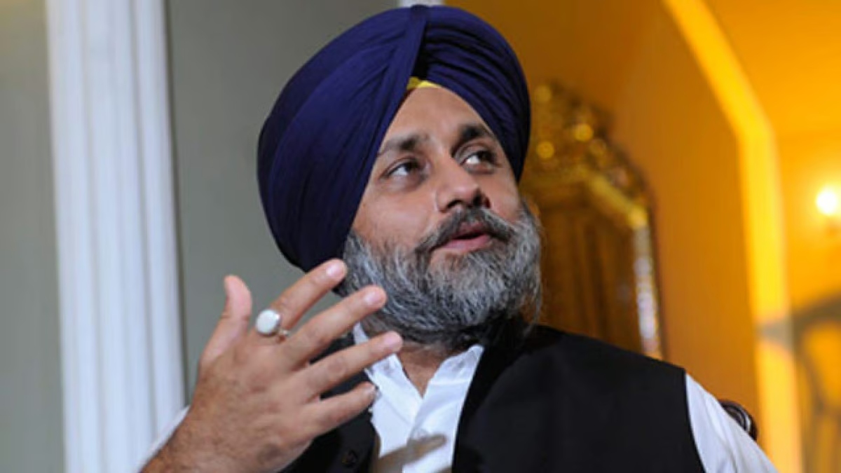 split erupts in shiromani akali dal as party leaders demands resignation of sukhbir singh badal 1