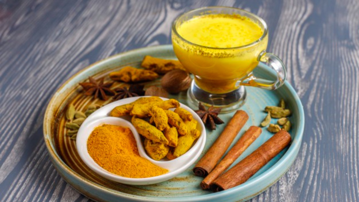 turmeric water for weight loss haldi help in balance vata pitta cough 1