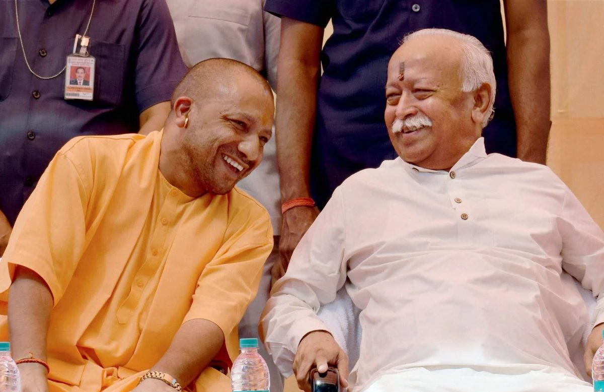 up cm yogi adityanath meeting with rss chief mohan bhagwat after up lok sabha election bjp defeat2