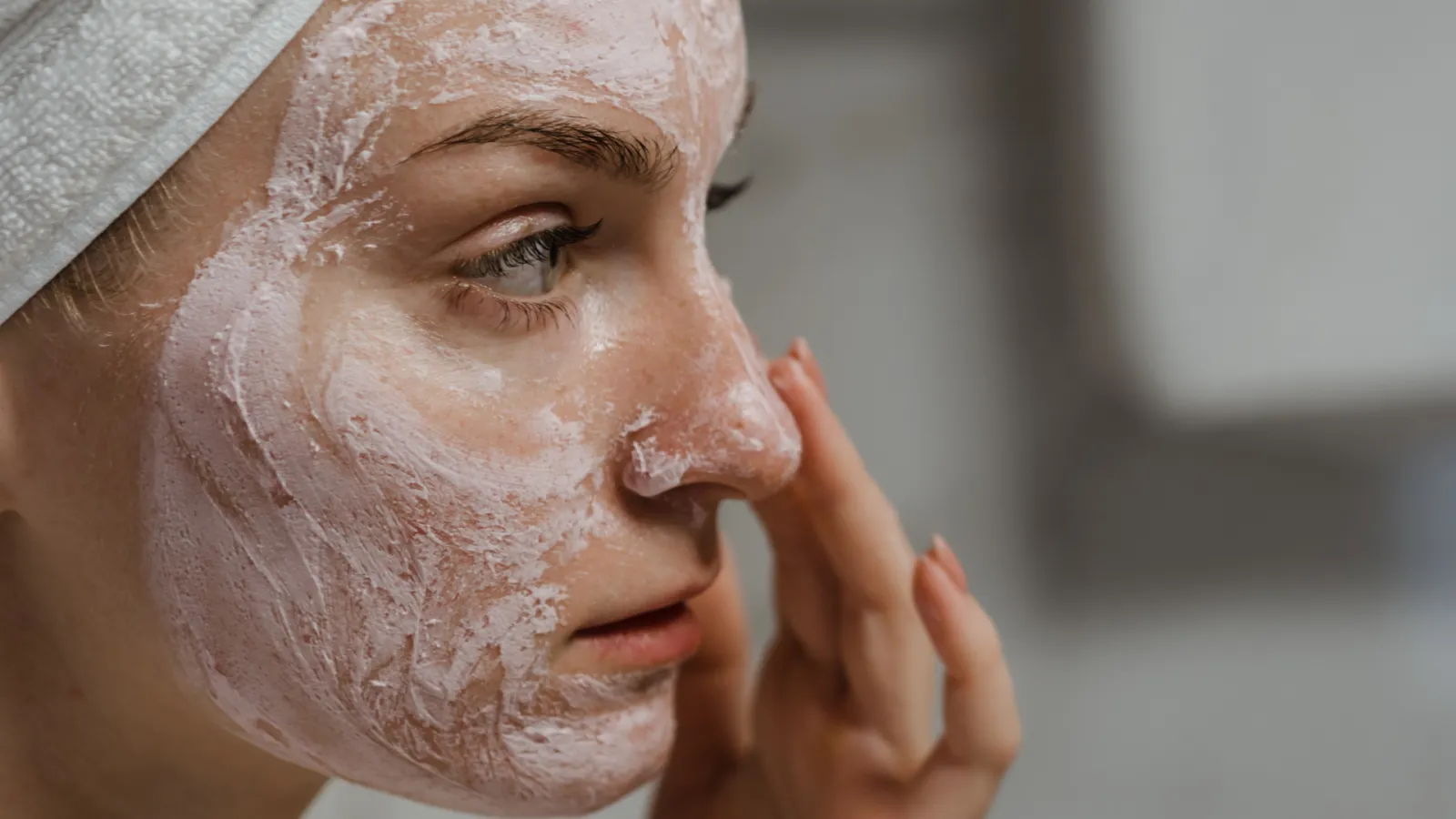 Heres how to take care of your skin in monsoons 1