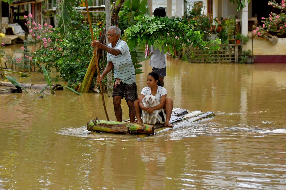 flood situation in assam critical cm himanta biswa sarma visits dibrugarh 1