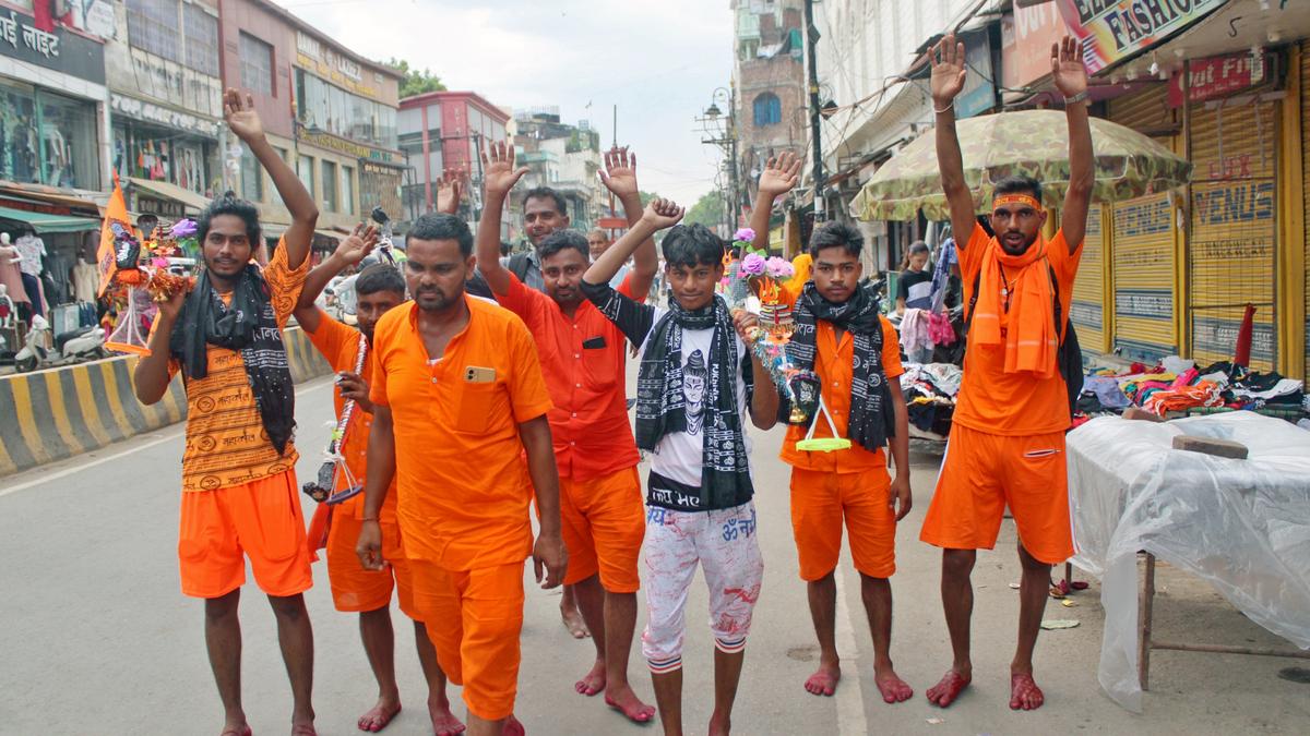 kanwar yatra new controversy haridwar mosques mazar on kanwar route covered 2