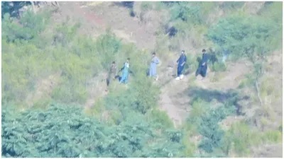 pakistani army seen in pathani suit on loc preparing to play victim card in un 1