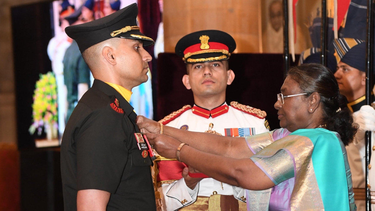 president droupadi murmu honoured 10 soldiers with kirti chakra 1