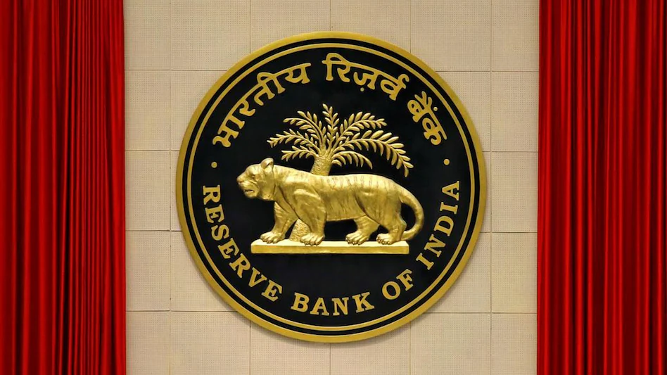 RBI keeps repo rate unchanged for 9th time in a row no change in interest rates for one and a half years 1