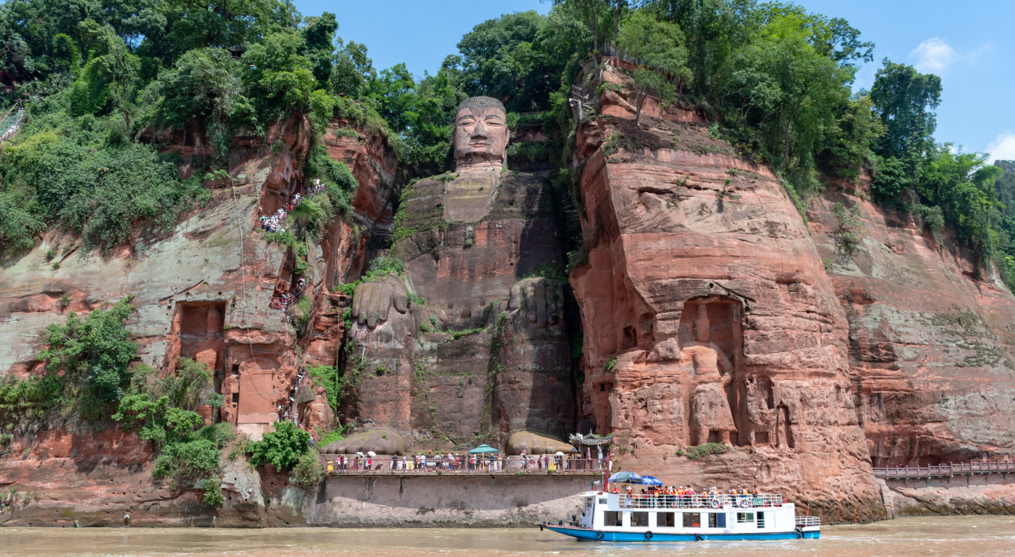 amazing leshan giant buddha marvel of ancient engineering know facts 3