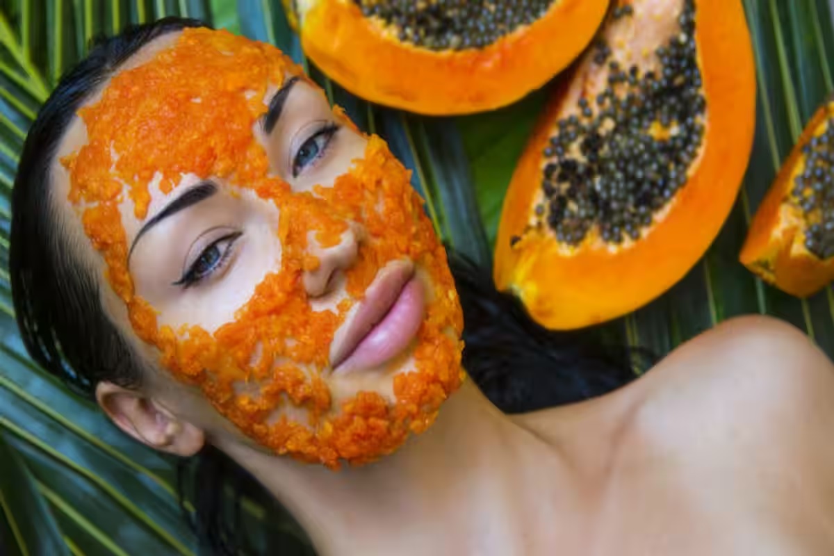 benefits of papaya for skincare to reduce dark spots and ageing signs 1