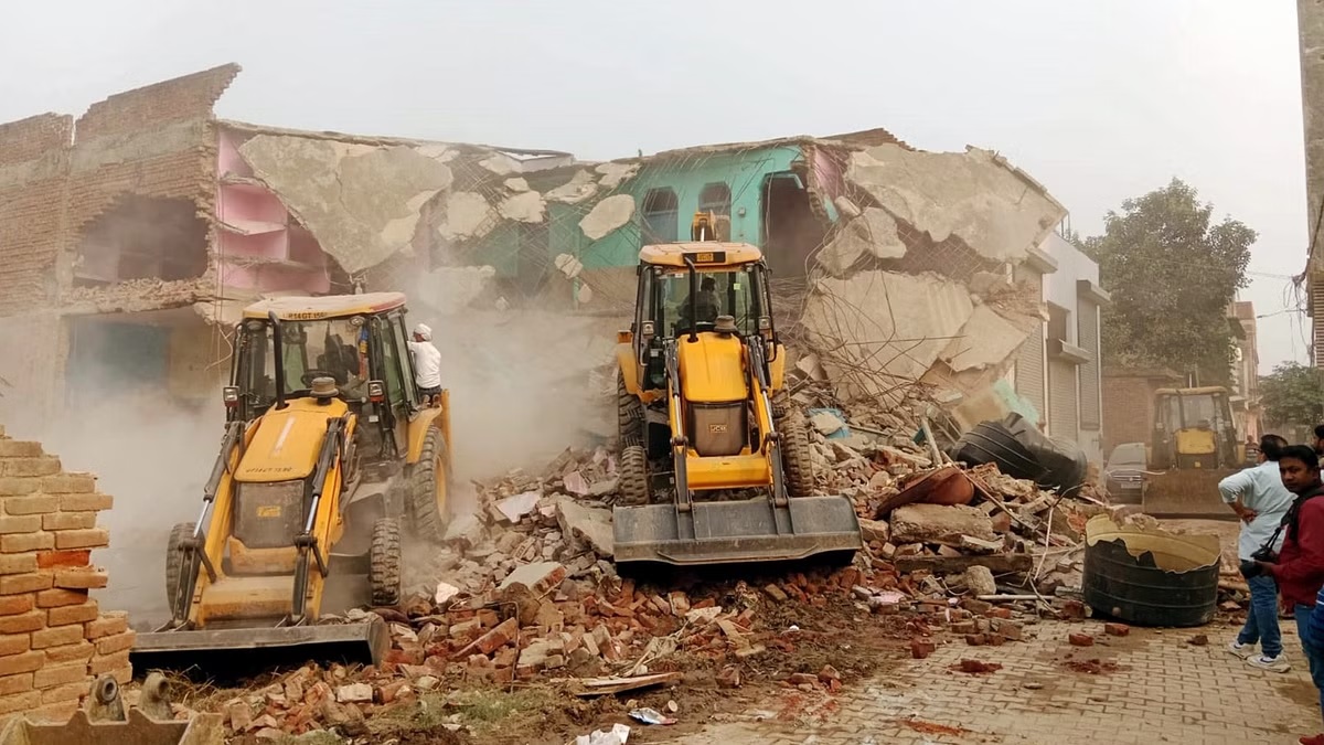 bhajanlal bulldozer runs on student house in udaipur violence 1