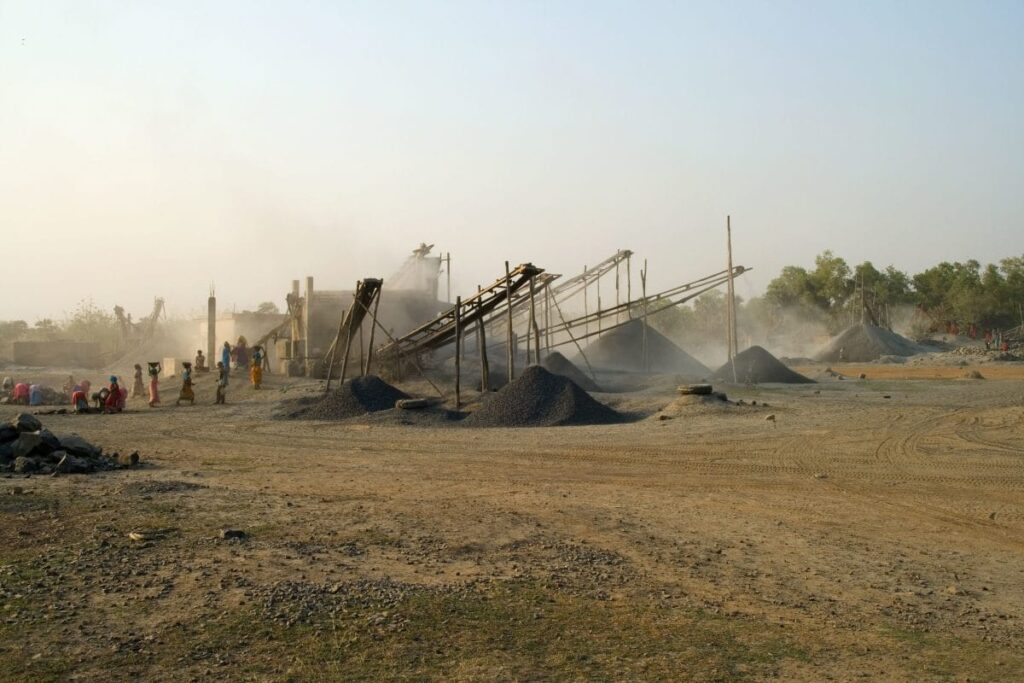 chhattisgarh tree felling for coal mine in hasdeo area restarts villagers protest 3