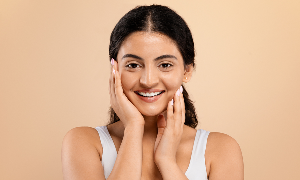 skincare tips to take care of oily skin in monsoon 1