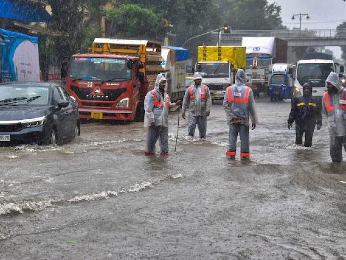 જરાતમાં ભારે વરસાદનું કારણ શું છે3