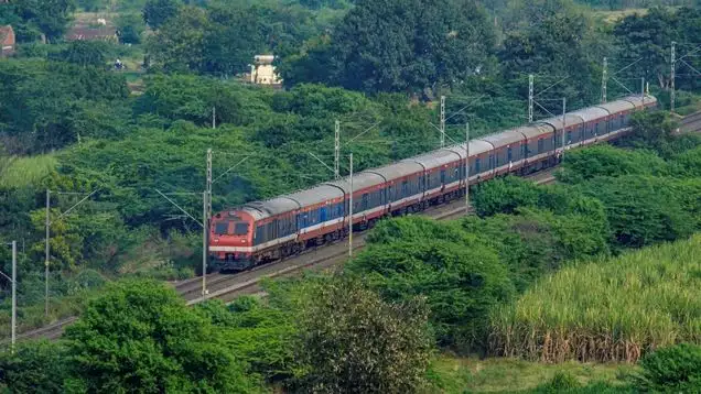 gujarat to up and bihar on diwali chhath puja many special trains will run2