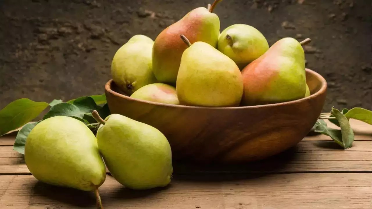 pears health benefits its not only support you heart health3