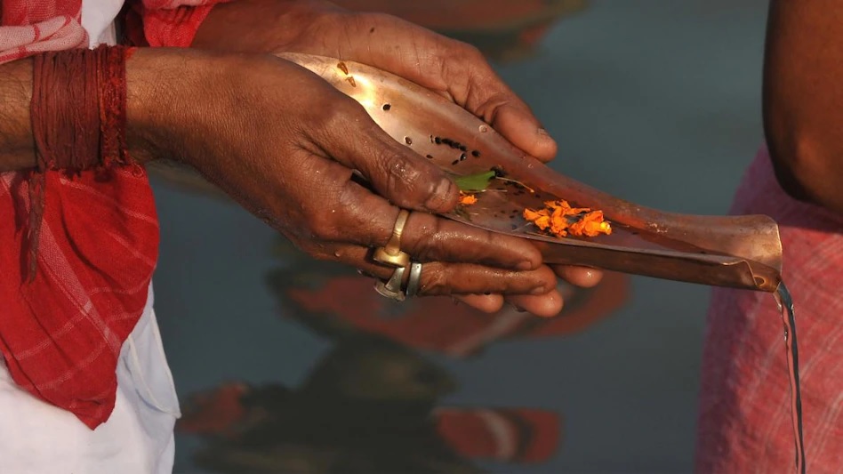 pitru paksha 2024 pind daan rules and vidhi mantra know the pind2