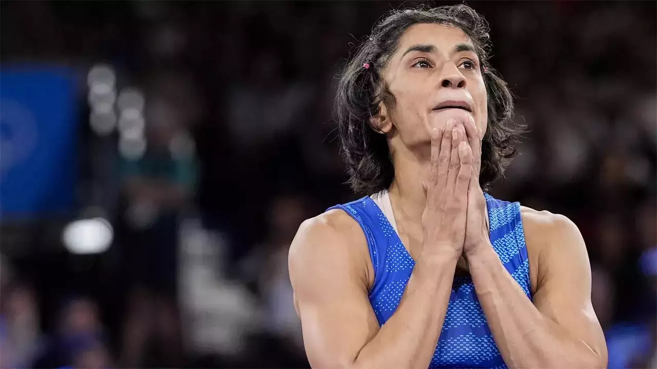 vinesh phogat should apologized to the country for the loss of a medal olympic medalist2