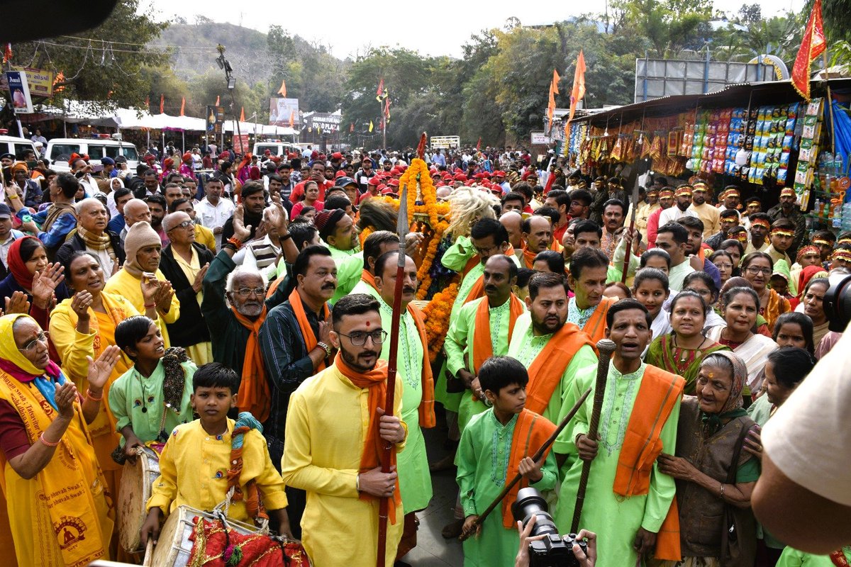 Grand organization of various cultural programs on the occasion of Navratri festival at Ambaji and Bahucharaji Shaktipeeth.1